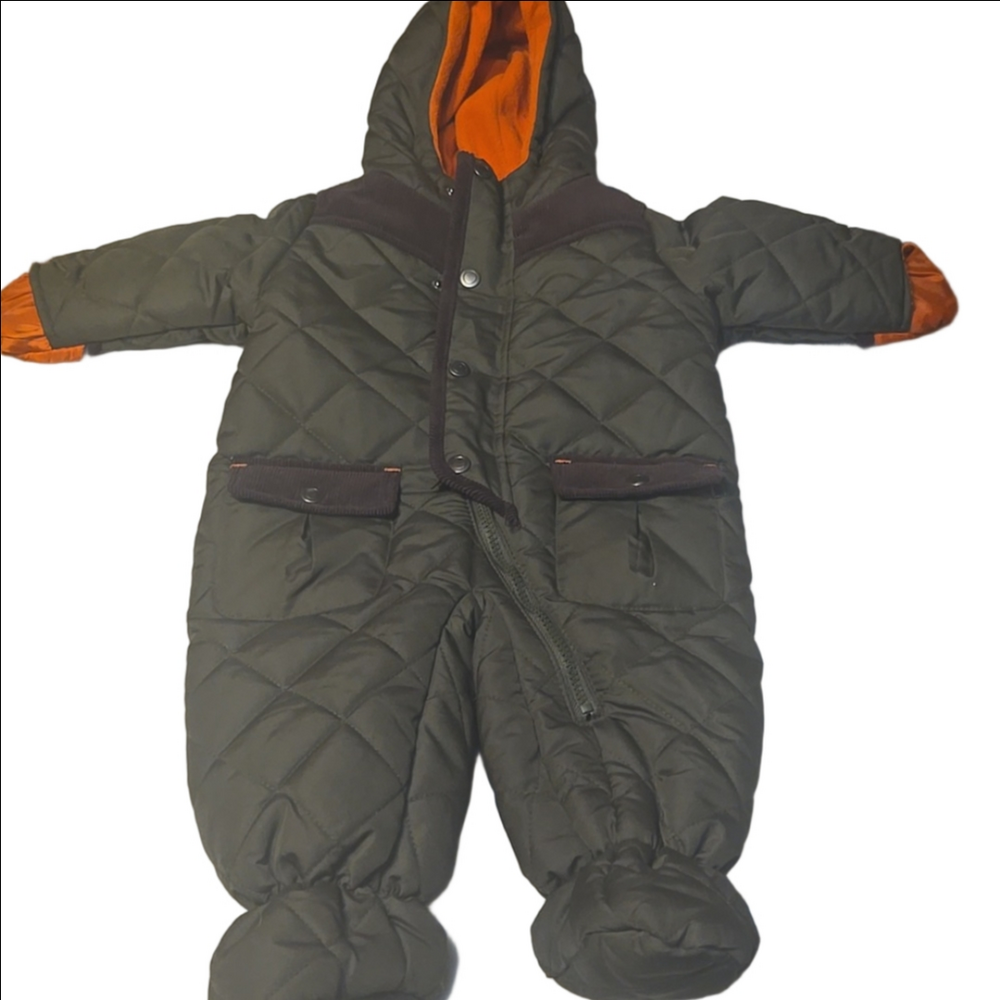 Rothschild baby snowsuit size 6/9 months